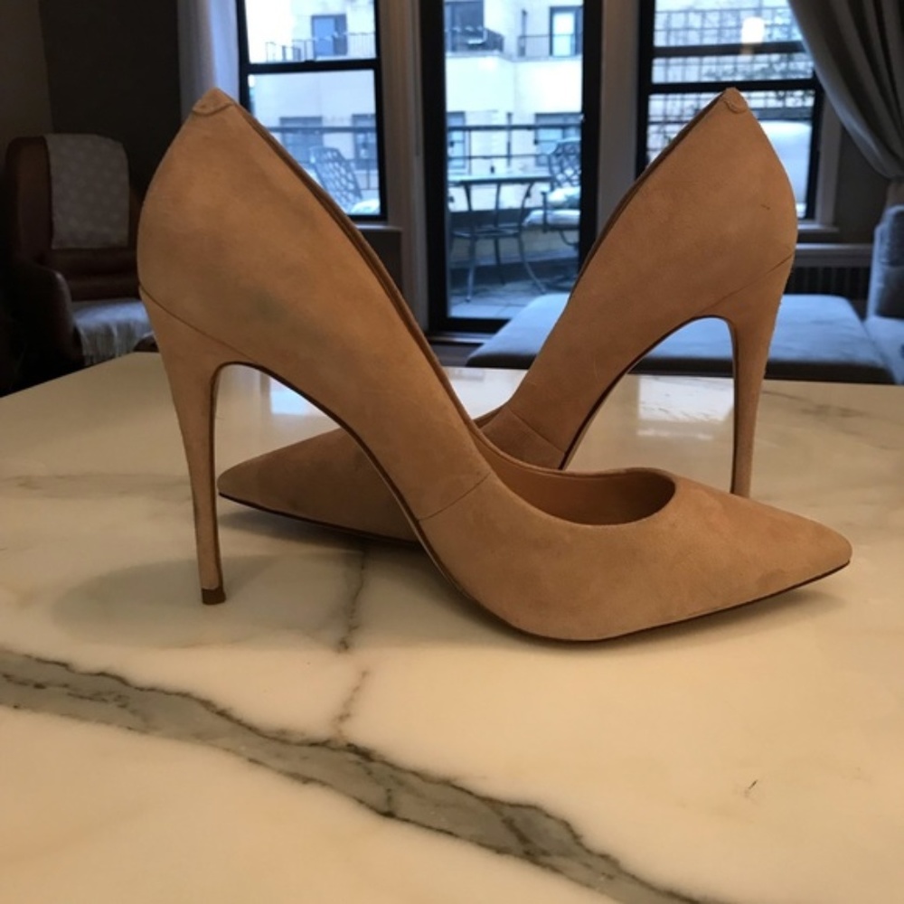 Steve Madden Suede Pumps Sz 9